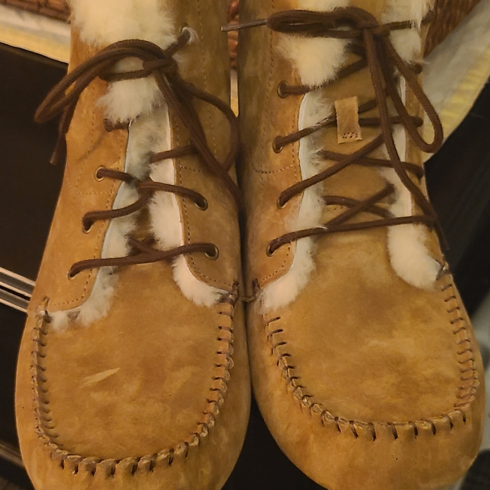 UGG Chickaree
